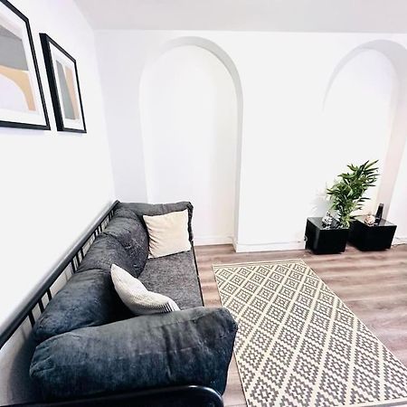 Luxury Flat Hyde Park Super Location For Tourists Lägenhet London Exteriör bild