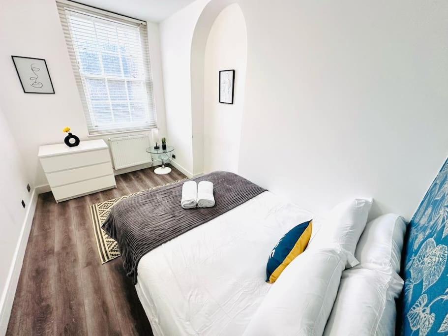 Luxury Flat Hyde Park Super Location For Tourists Lägenhet London Exteriör bild