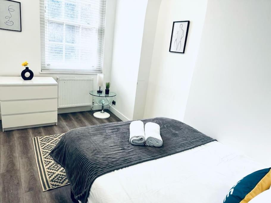 Luxury Flat Hyde Park Super Location For Tourists Lägenhet London Exteriör bild